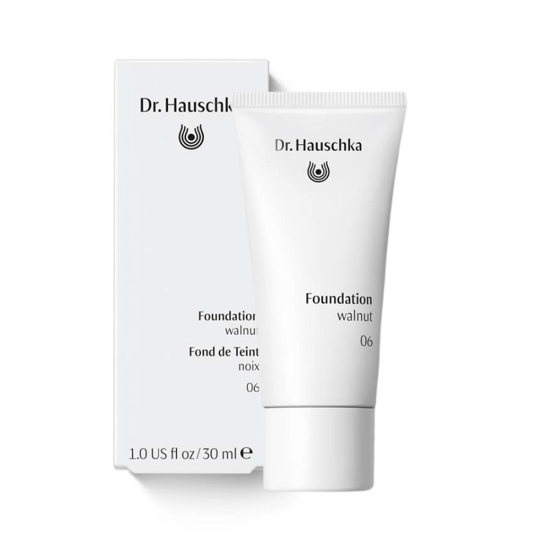 Dr. Hauschka - Fond de Teint - Noix 06